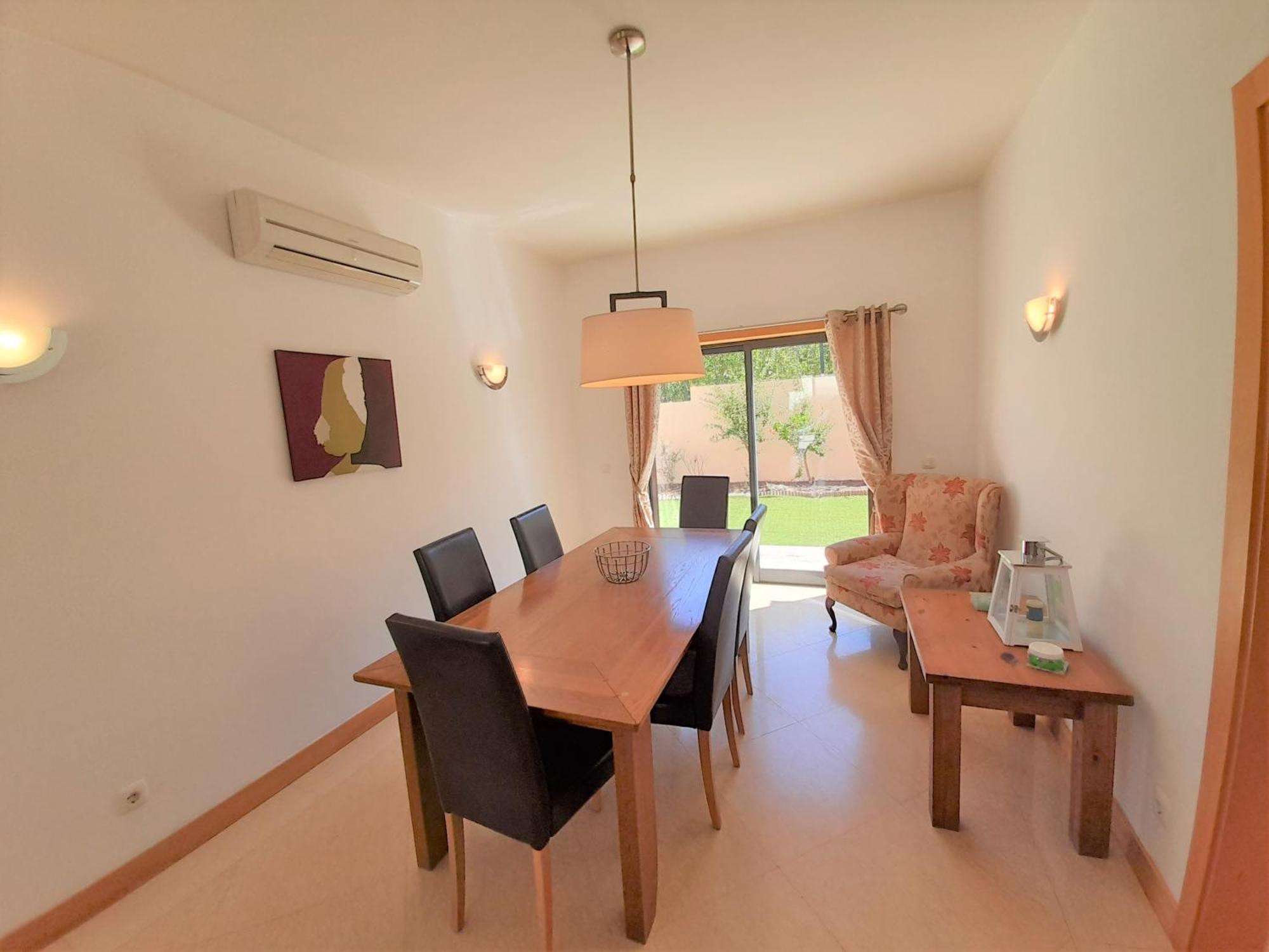 Villa Paula With Private Pool Close To The Beach And Strip Albufeira Exterior foto