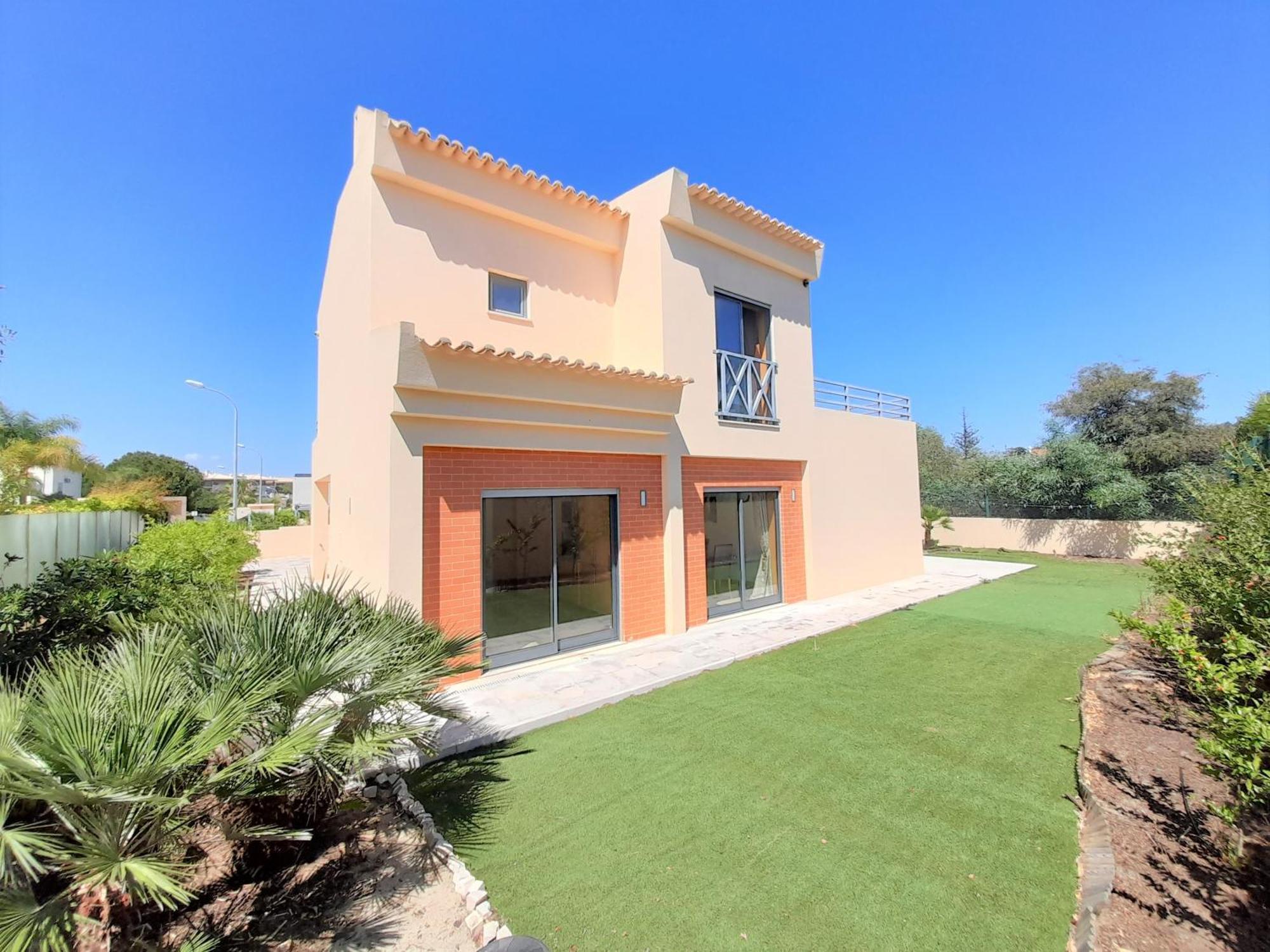 Villa Paula With Private Pool Close To The Beach And Strip Albufeira Exterior foto