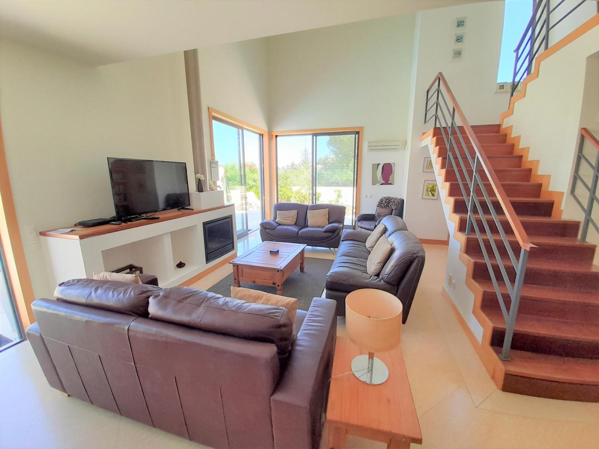 Villa Paula With Private Pool Close To The Beach And Strip Albufeira Exterior foto